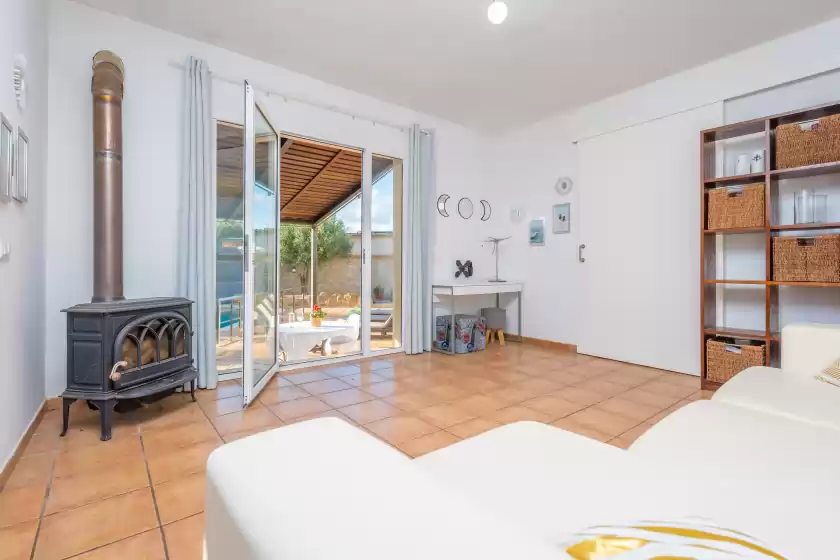 Holiday rentals in Villalonga, Maria de la Salut