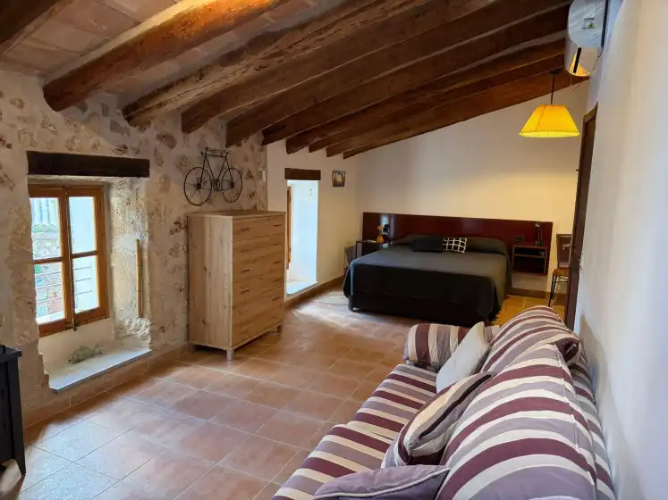 Holiday rentals in Sa teulera de pina, Pina