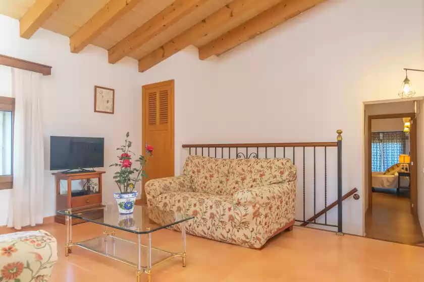 Holiday rentals in N'amera, Campos