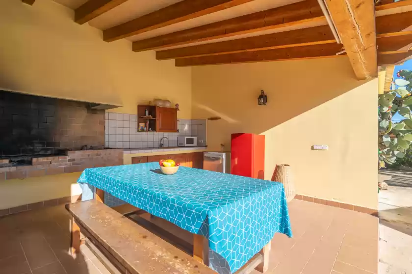 Holiday rentals in N'amera, Campos