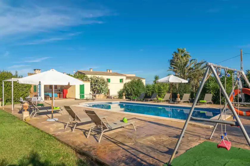 Holiday rentals in N'amera, Campos