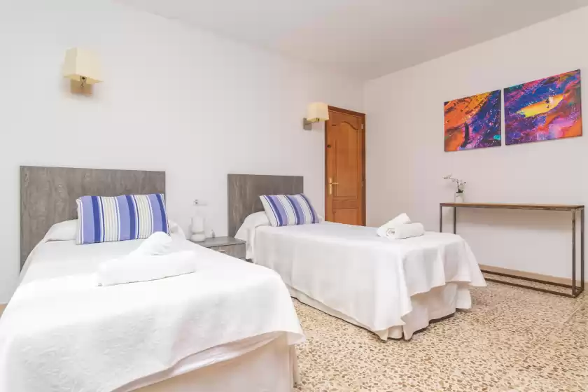 Holiday rentals in Violeta de mar, Platja de Muro