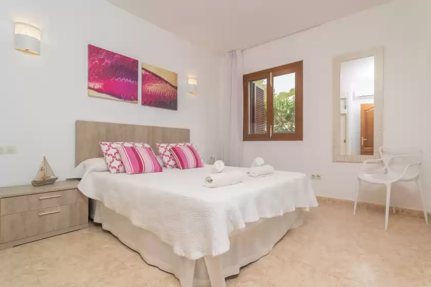 Holiday rentals in Violeta de mar, Platja de Muro