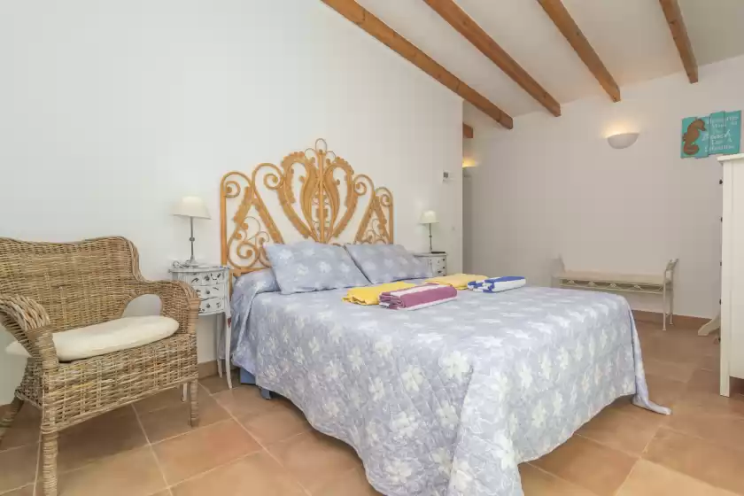 Holiday rentals in Villa binimigi, Platja de Binisafúller