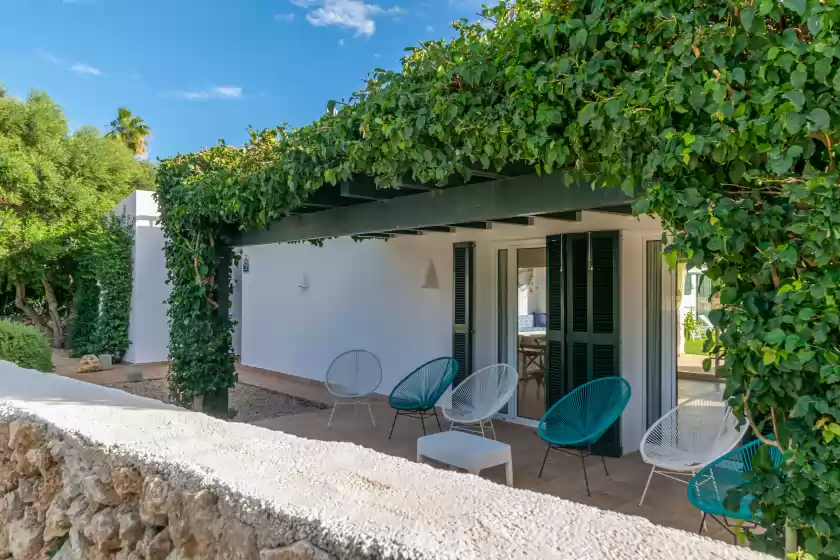 Holiday rentals in Villa binimigi, Platja de Binisafúller