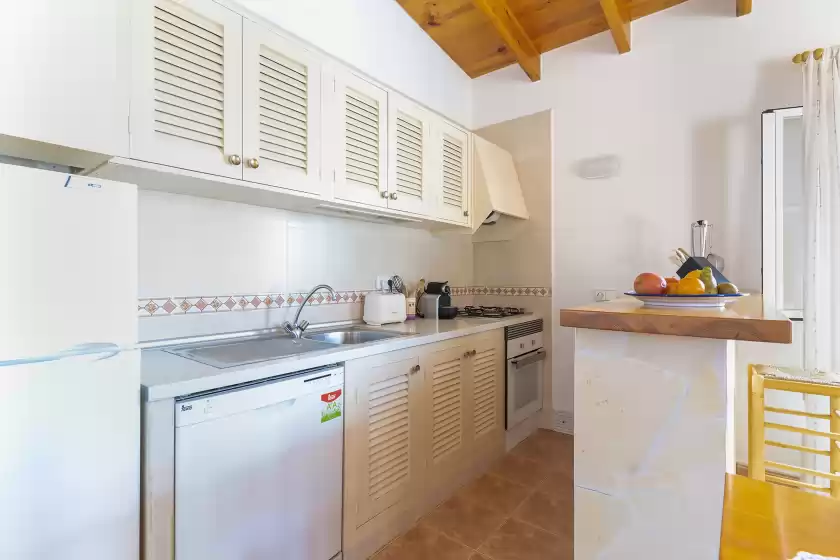 Holiday rentals in Can juan de s'hereu, Venda des Cap de Barbaria