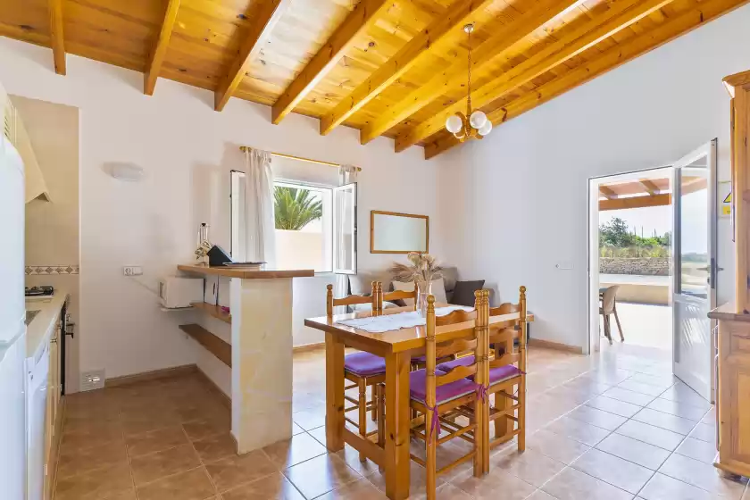 Holiday rentals in Can juan de s'hereu, Venda des Cap de Barbaria