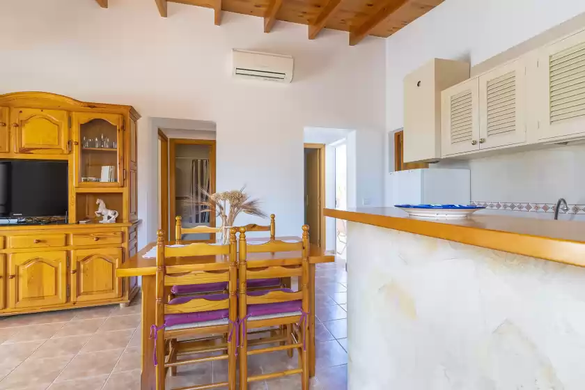 Holiday rentals in Can juan de s'hereu, Venda des Cap de Barbaria