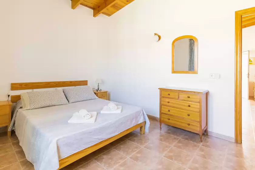 Holiday rentals in Can juan de s'hereu, Venda des Cap de Barbaria