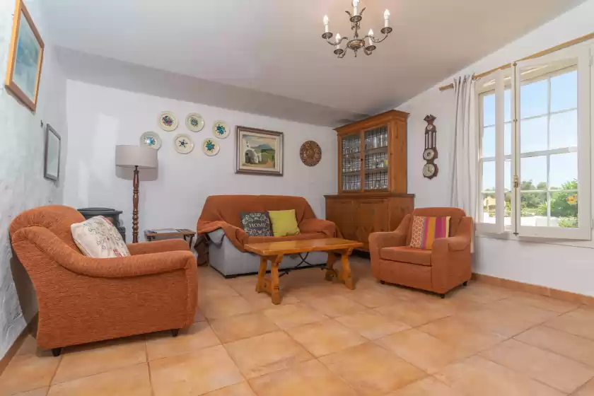 Holiday rentals in Malbuger vell 4, Llucmaçanes