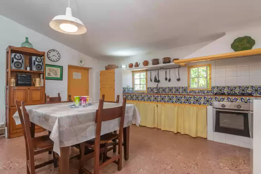 Holiday rentals in Malbuger vell 4, Llucmaçanes