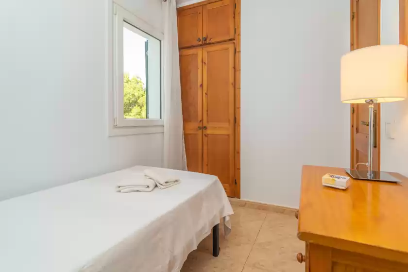 Holiday rentals in Filippi, Es Mercadal