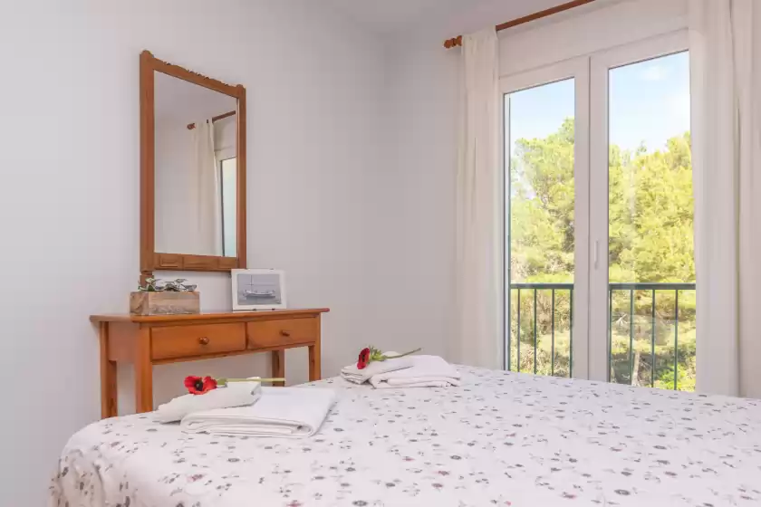 Holiday rentals in Filippi, Es Mercadal