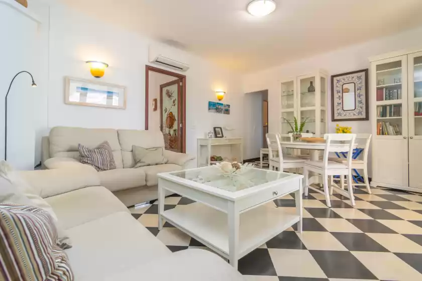 Holiday rentals in Sa fornera, Alcúdia