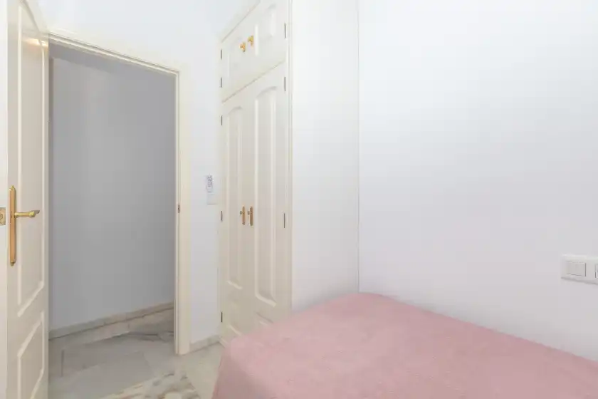 Holiday rentals in Atico castillo, Fuengirola