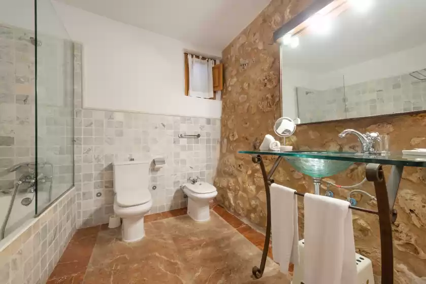 Holiday rentals in Sa franquesa vella - ferran moix, Vilafranca de Bonany