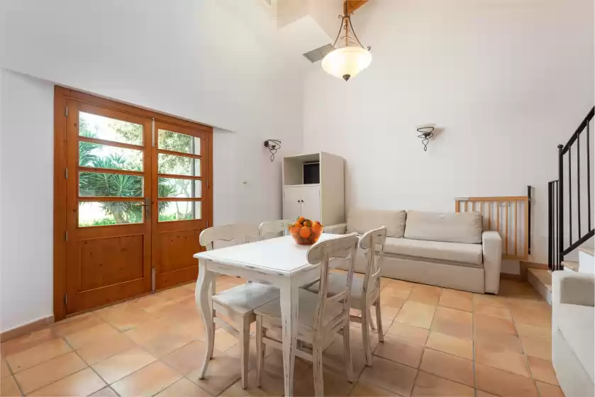 Holiday rentals in Sa franquesa vella - pau vivot, Vilafranca de Bonany