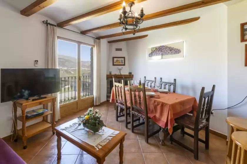 Holiday rentals in Carrebaix iv, Orba