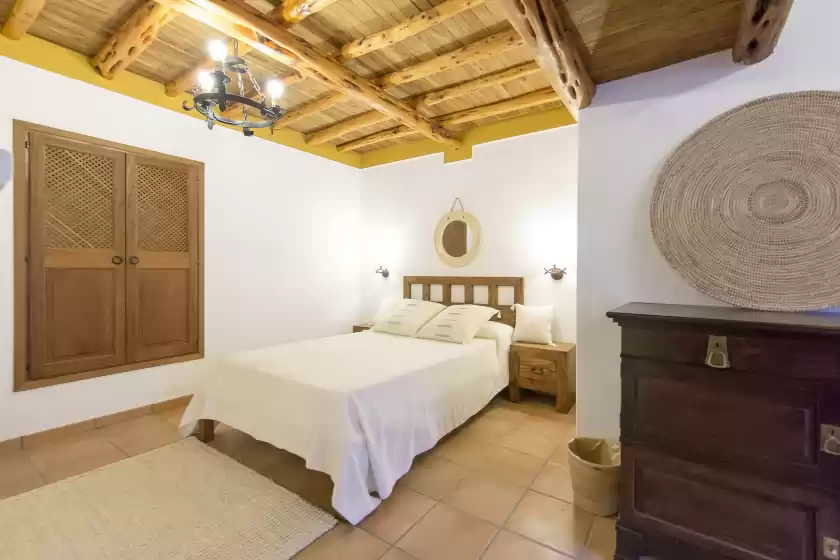 Holiday rentals in Can mayans, Santa Gertrudis de Fruitera