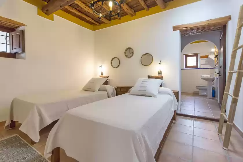 Holiday rentals in Can mayans, Santa Gertrudis de Fruitera