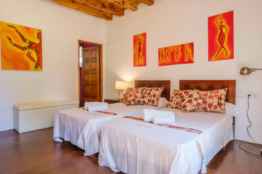 Holiday rentals in Can savasana, Sant Antoni de Portmany