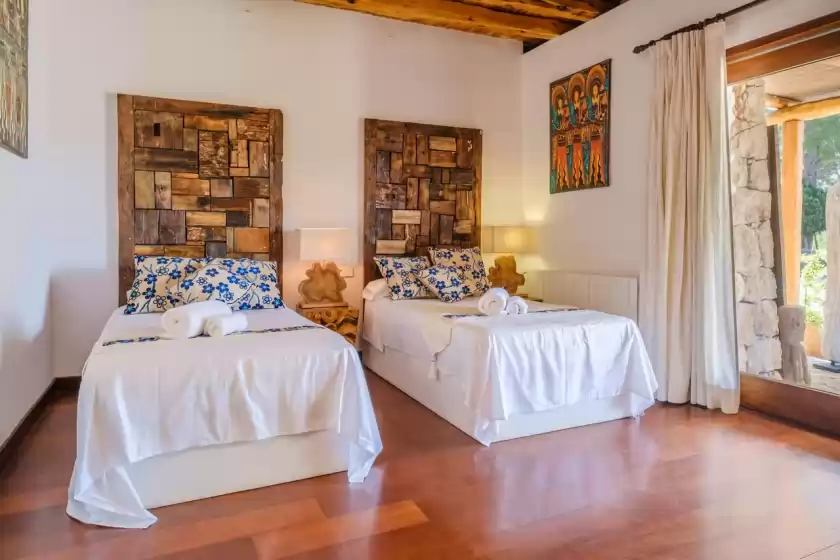 Holiday rentals in Can savasana, Sant Antoni de Portmany