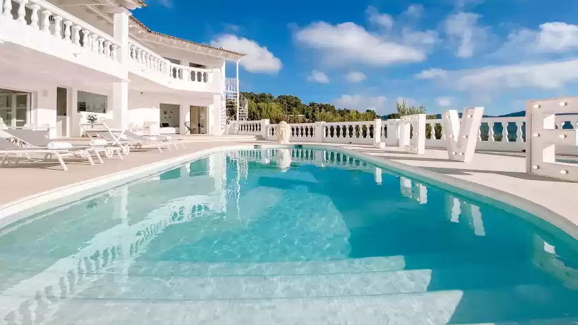 Holiday rentals in Villa perla blanca, Jesús