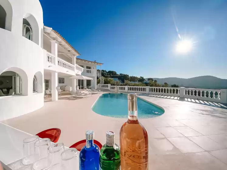 Holiday rentals in Villa perla blanca, Jesús