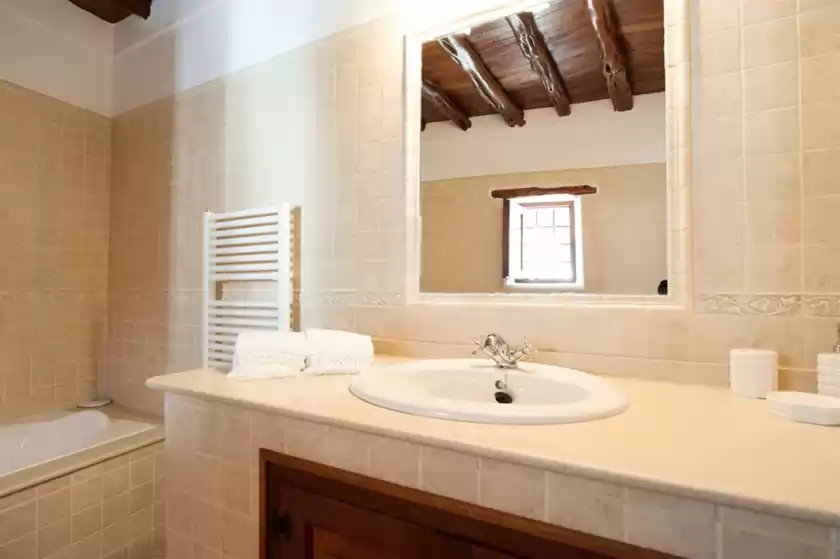 Holiday rentals in Can blaia, Sant Llorenç de Balàfia