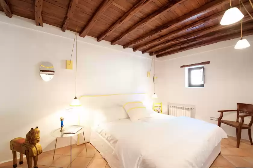 Holiday rentals in Can blaia, Sant Llorenç de Balàfia