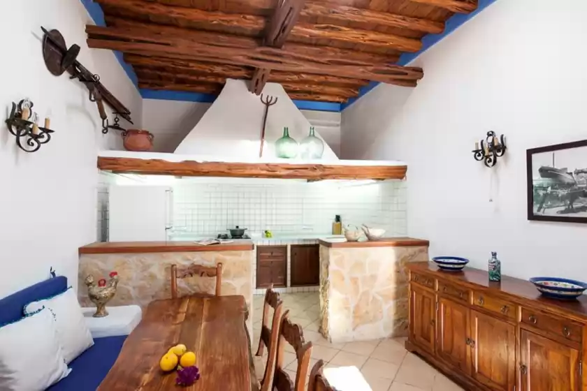 Holiday rentals in Can blaia, Sant Llorenç de Balàfia