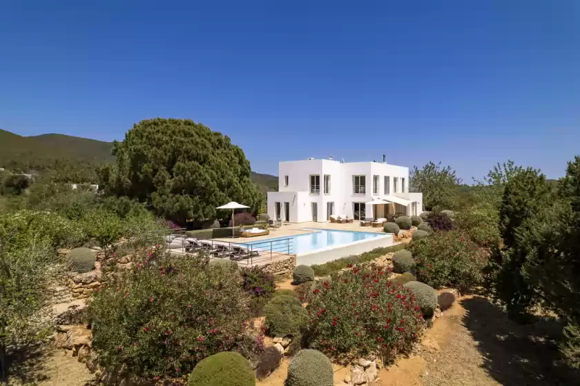 Holiday rentals in Villa vinya morna, Sant Carles de Peralta