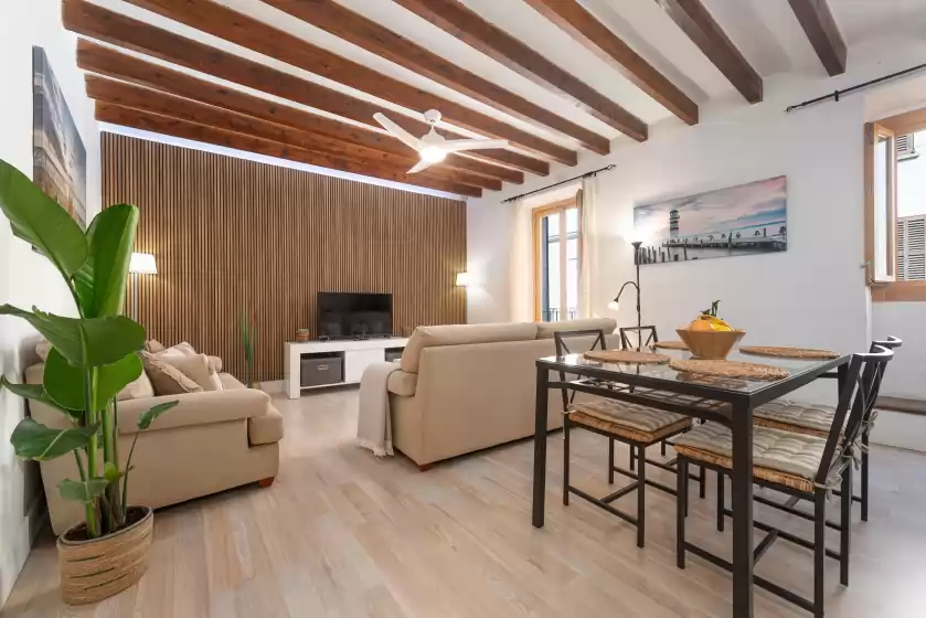 Holiday rentals in Casa mercat, Pollença