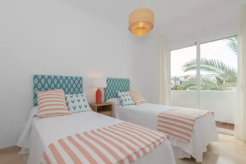 Holiday rentals in Saladillo, Estepona