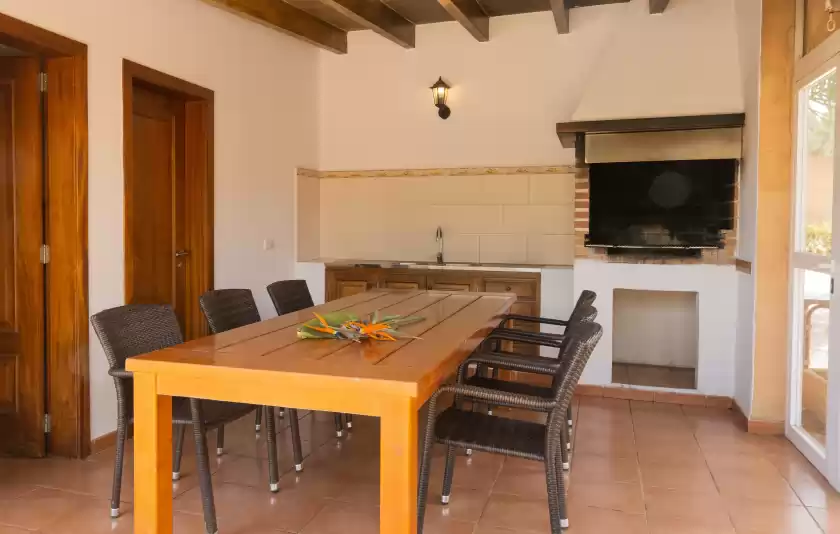 Holiday rentals in Ses angoixes, Santanyí