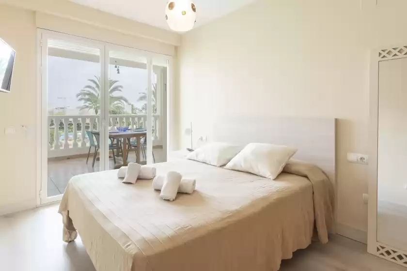 Holiday rentals in Aquamarinas, Dénia