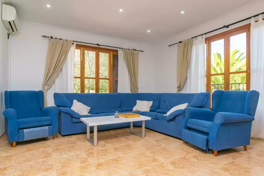 Holiday rentals in Pomeres 9, sa Coma