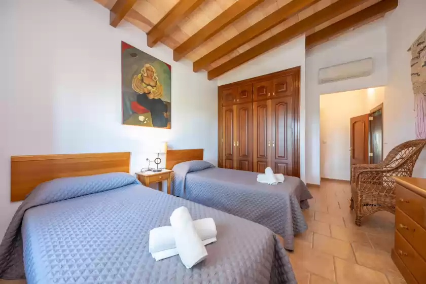 Holiday rentals in Casa perello, Felanitx