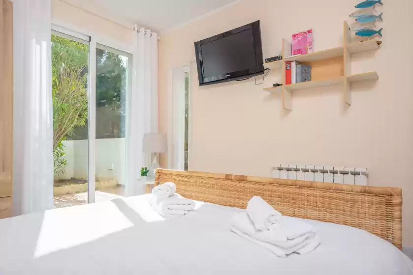 Holiday rentals in Casa feliz, Capdepera