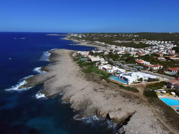 Holiday rentals in Villa gaudina, Sant Lluís