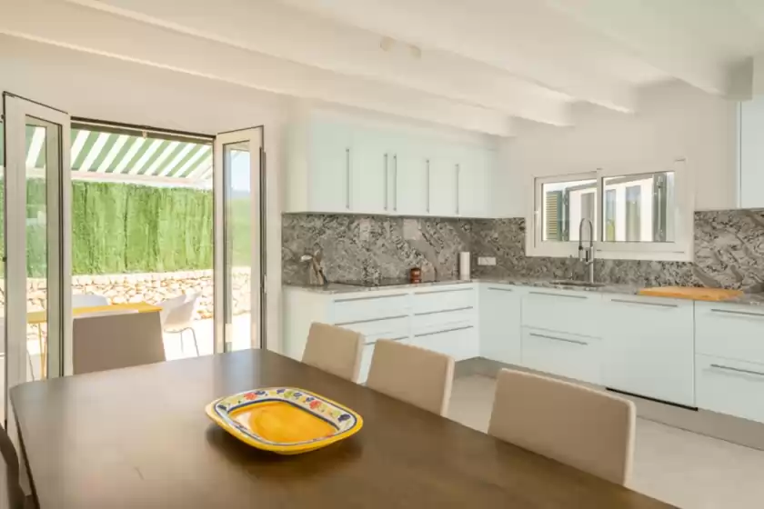 Holiday rentals in Villa mila, Sant Lluís