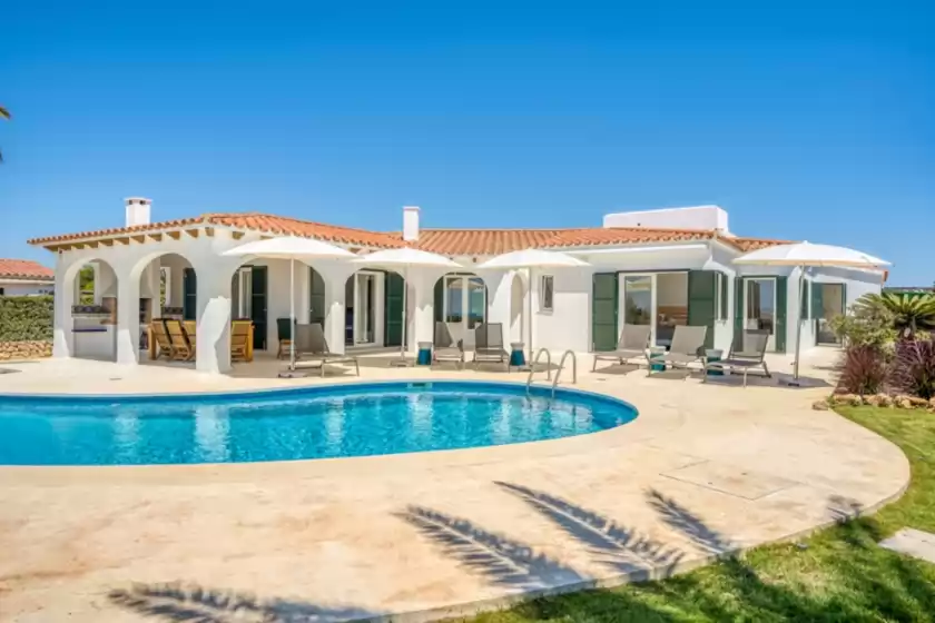 Holiday rentals in Villa mila, Sant Lluís