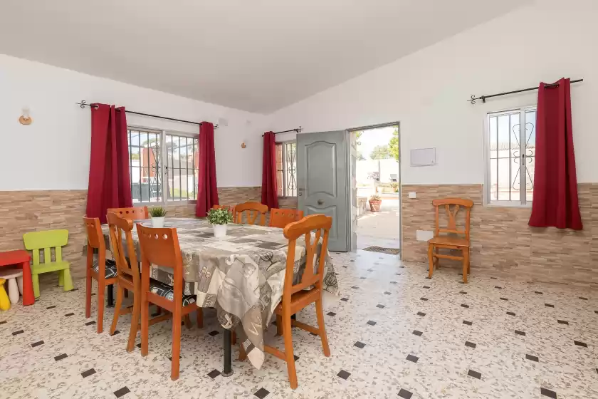 Holiday rentals in Villa mausi, Chiclana de la Frontera