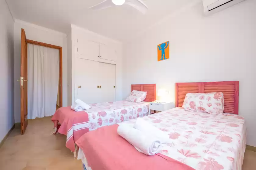 Holiday rentals in Boreal, Marina Manresa