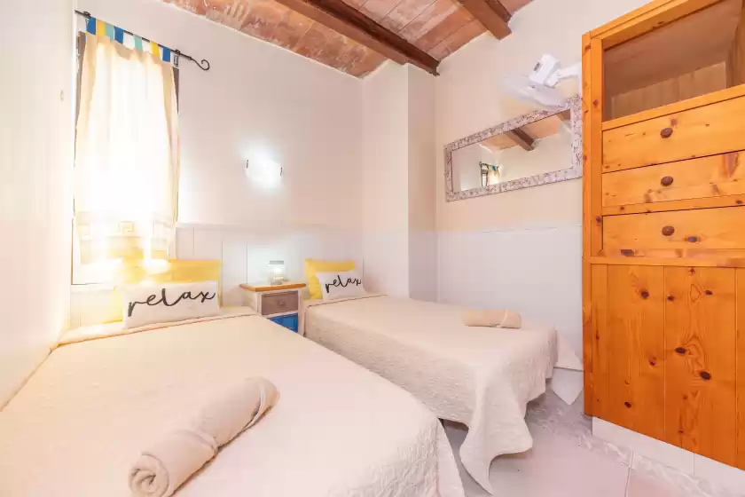 Holiday rentals in Sa torreta, Campos