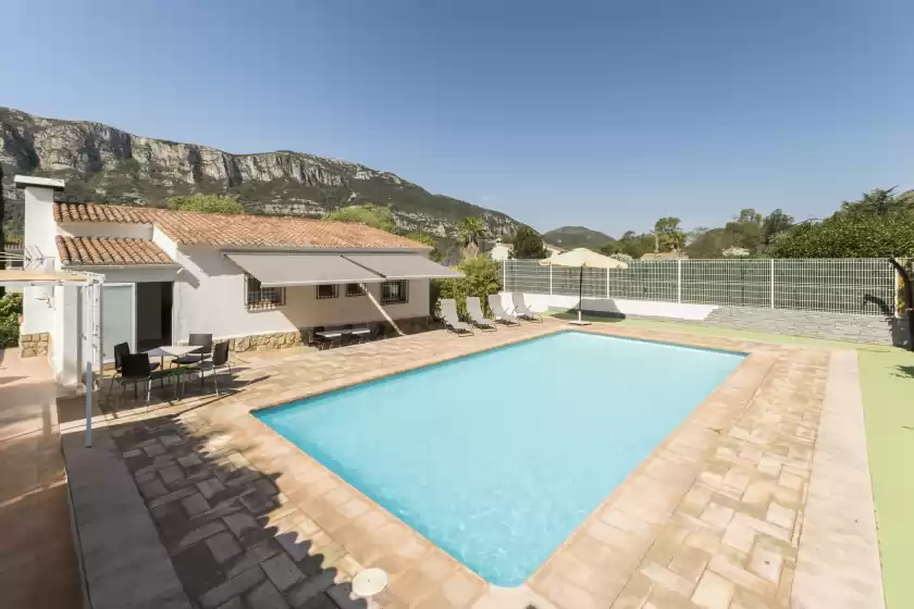 Holiday rentals in Cova de l'aire, Barx