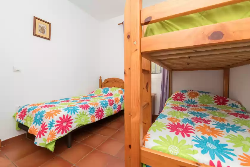 Holiday rentals in Villa pinares, Chiclana de la Frontera