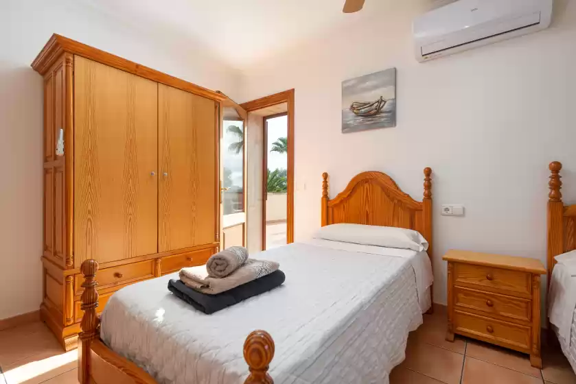 Holiday rentals in Can lopez vara, Campos