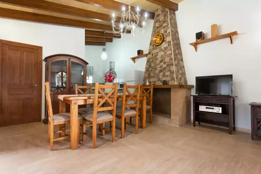 Holiday rentals in Can lopez vara, Campos