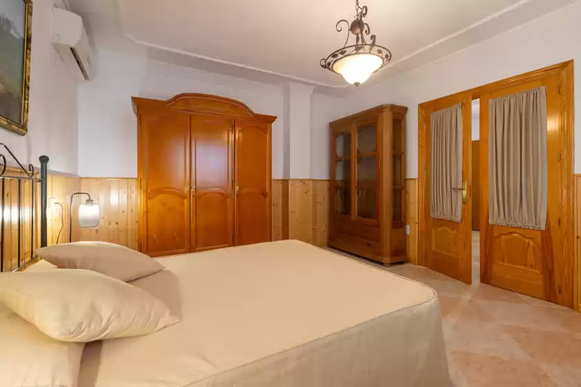 Holiday rentals in El descanso, Mijas